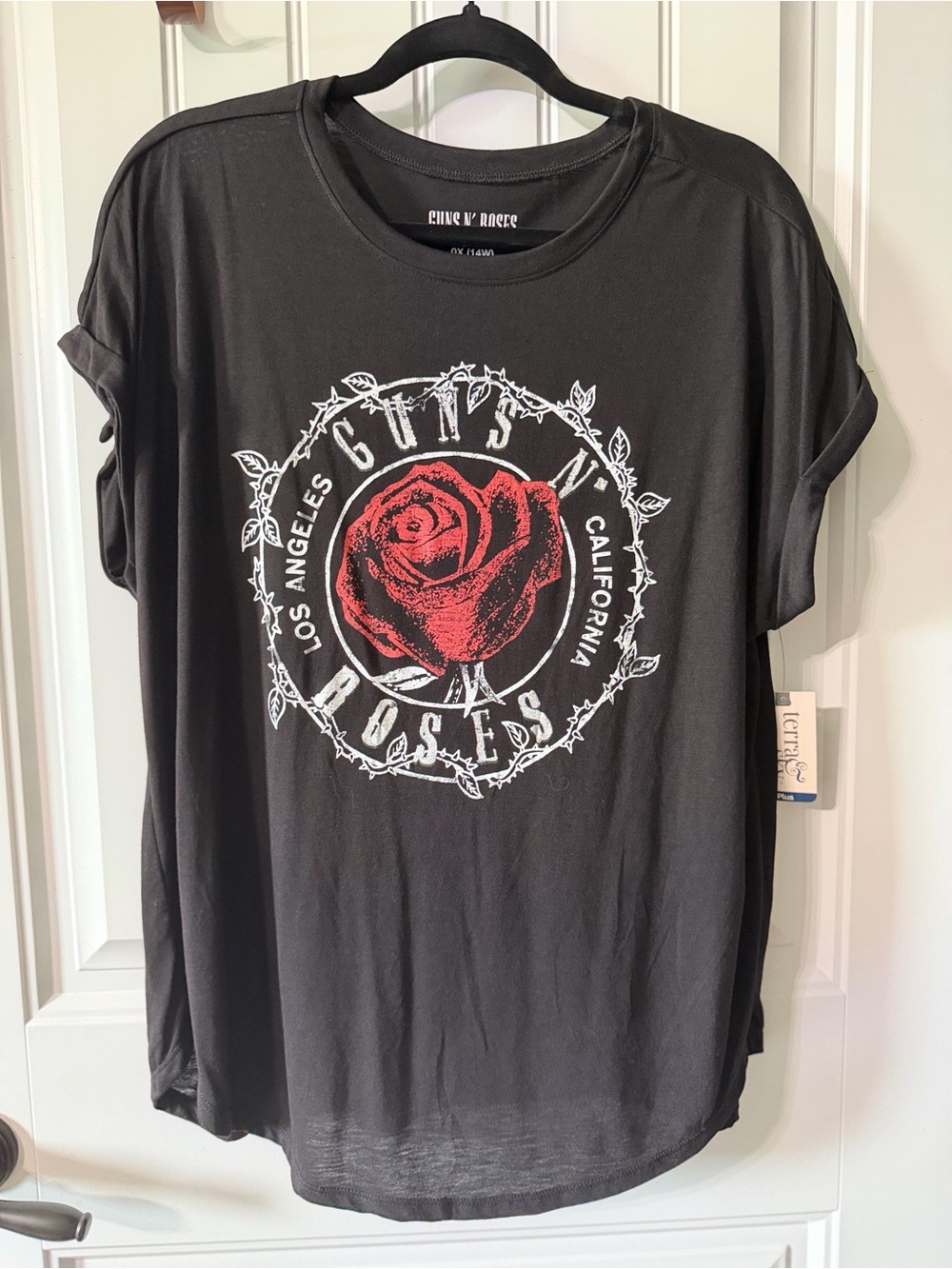 Guns N' Roses Black Rose Graphic Tee